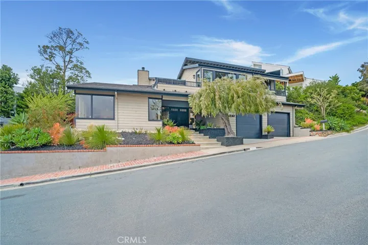 2240 Hillview Drive, Laguna Beach, California 92651