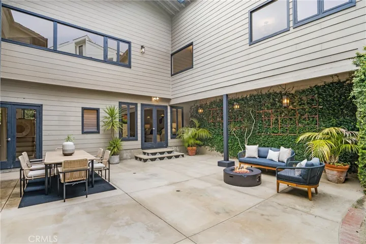 2240 Hillview Drive, Laguna Beach, California 92651