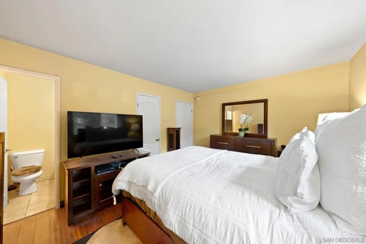 471 Ballantyne St 56, El Cajon, California 92020