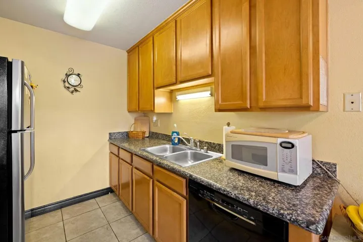 471 Ballantyne St 56, El Cajon, California 92020