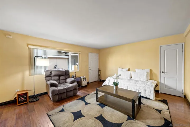 471 Ballantyne St 56, El Cajon, California 92020