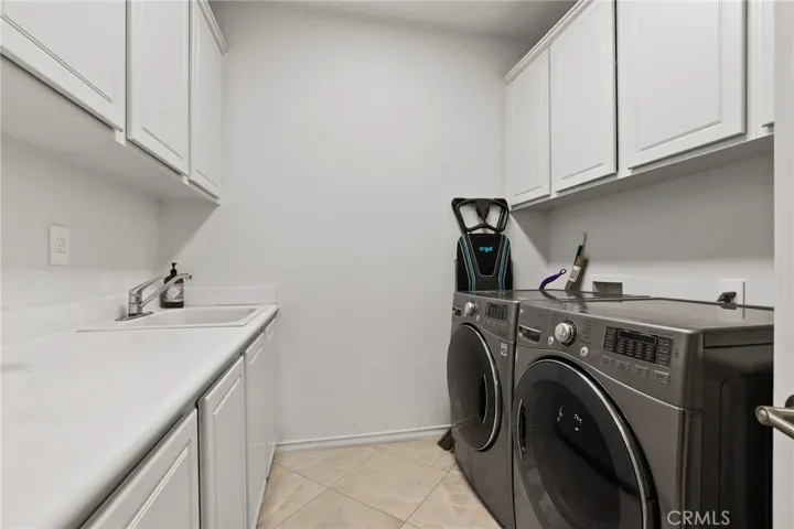 8184 E Bailey Way, Anaheim Hills, California 92808