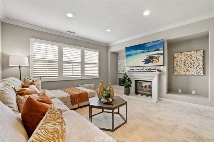 8184 E Bailey Way, Anaheim Hills, California 92808