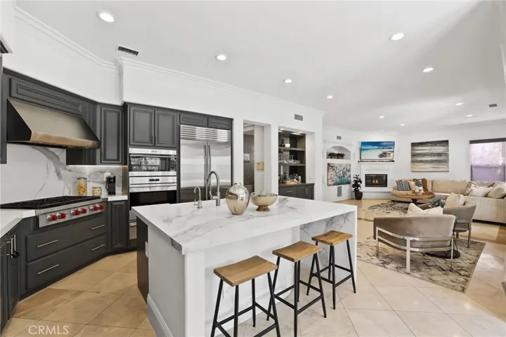 8184 E Bailey Way, Anaheim Hills, California 92808