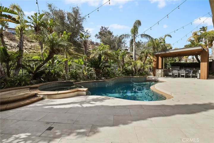 8184 E Bailey Way, Anaheim Hills, California 92808