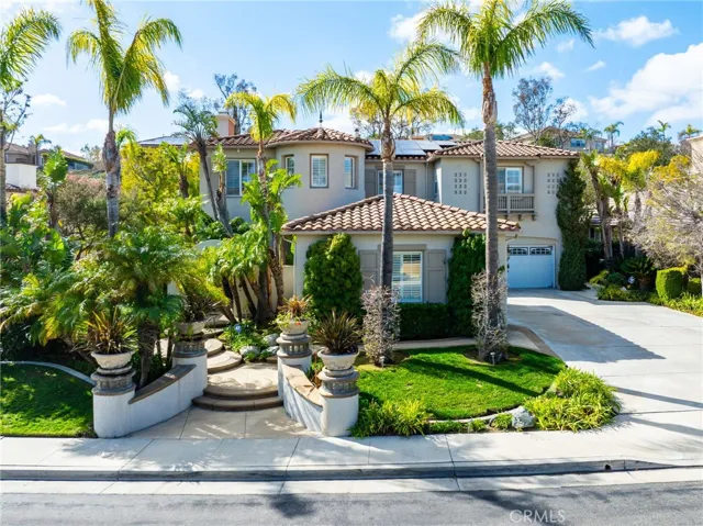8184 E Bailey Way, Anaheim Hills, California 92808