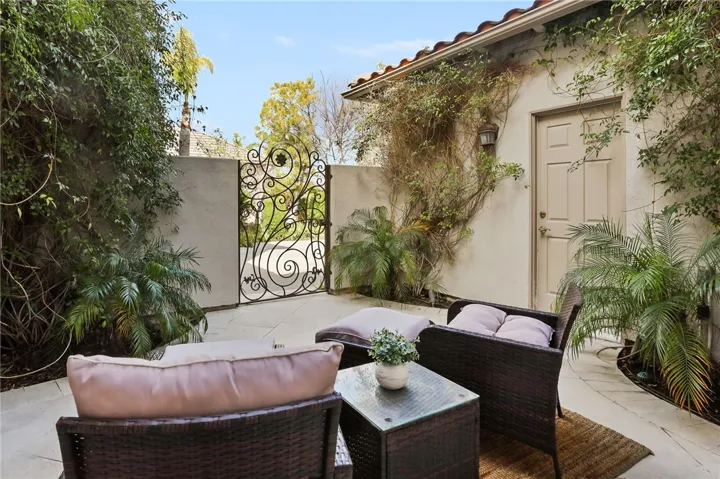 8184 E Bailey Way, Anaheim Hills, California 92808