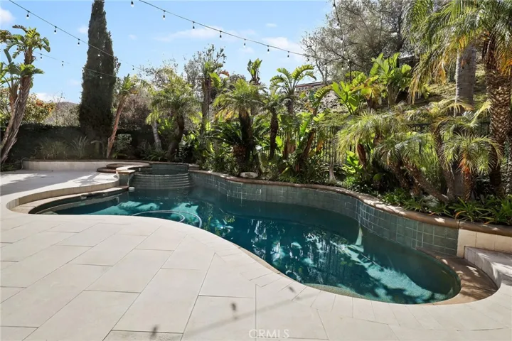 8184 E Bailey Way, Anaheim Hills, California 92808