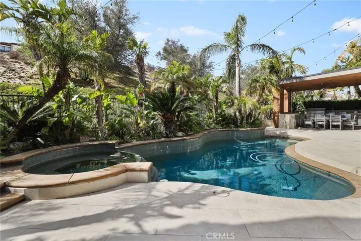 8184 E Bailey Way, Anaheim Hills, California 92808