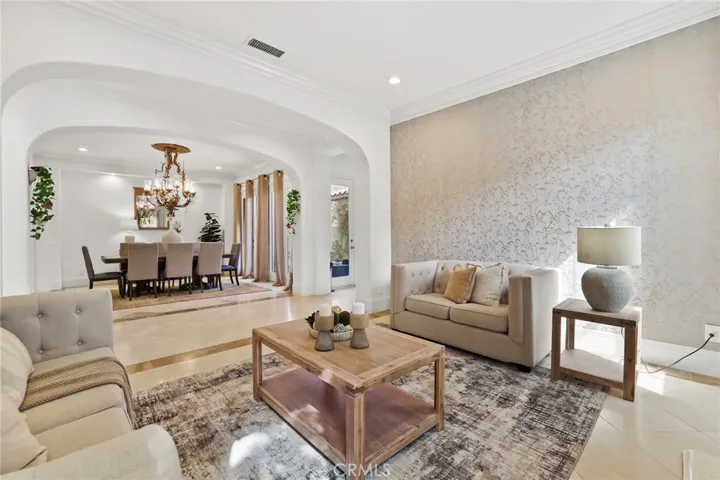 8184 E Bailey Way, Anaheim Hills, California 92808
