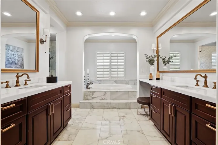 8184 E Bailey Way, Anaheim Hills, California 92808