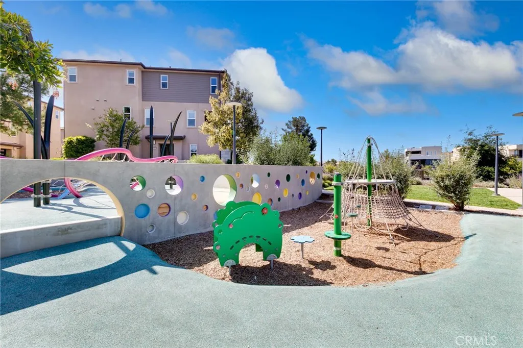 102 Pattern, Irvine, California 92618 home-pic-44