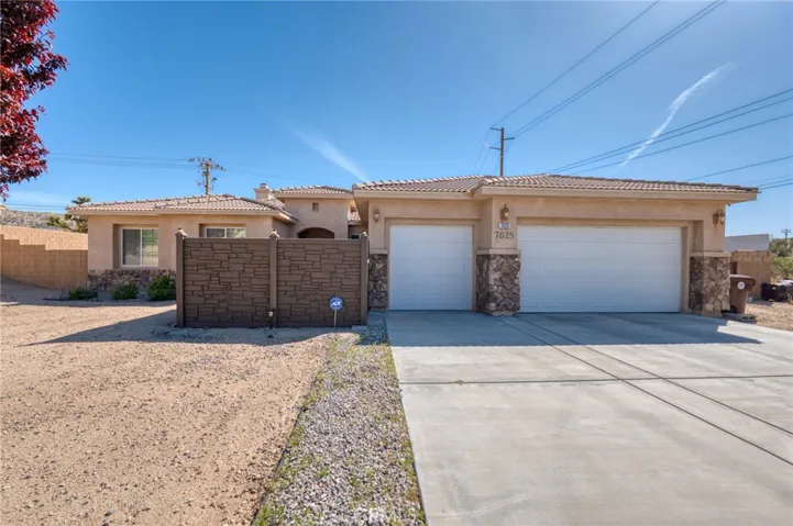7625 Pinon Drive, Yucca Valley, California 92284