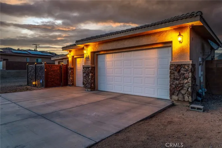 7625 Pinon Drive, Yucca Valley, California 92284