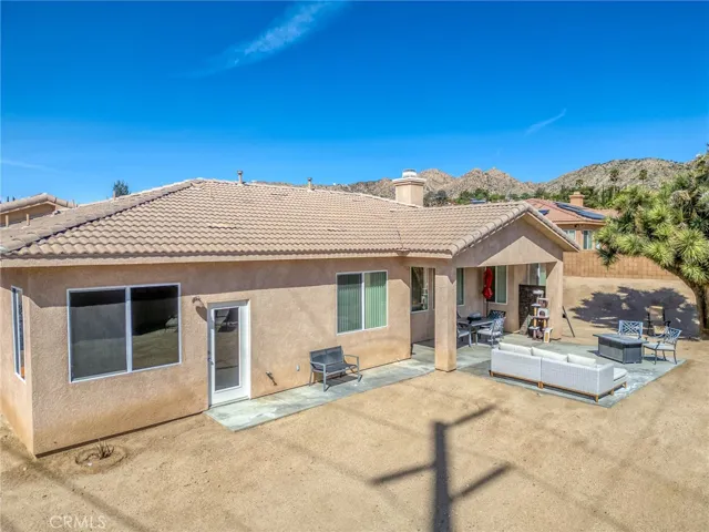 7625 Pinon Drive, Yucca Valley, California 92284