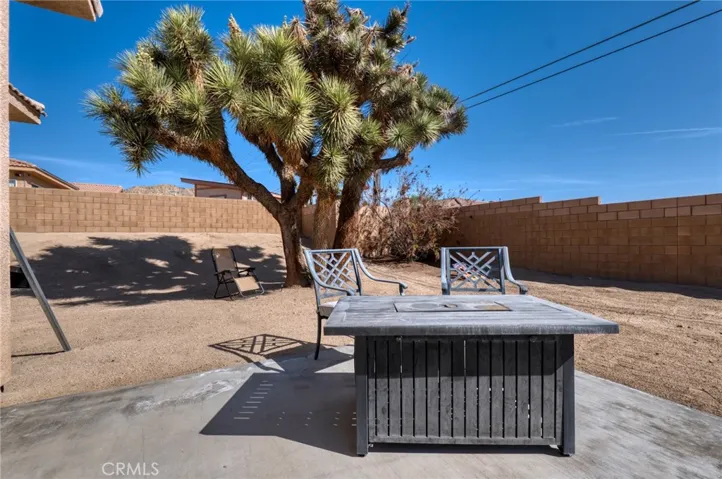 7625 Pinon Drive, Yucca Valley, California 92284