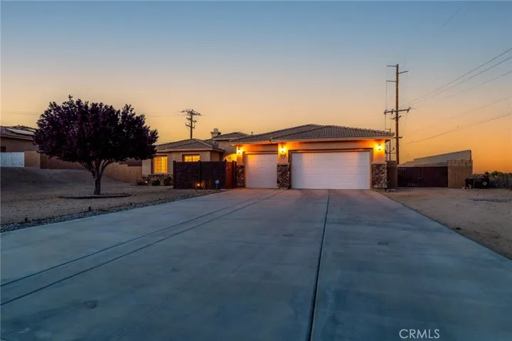 7625 Pinon Drive, Yucca Valley, California 92284