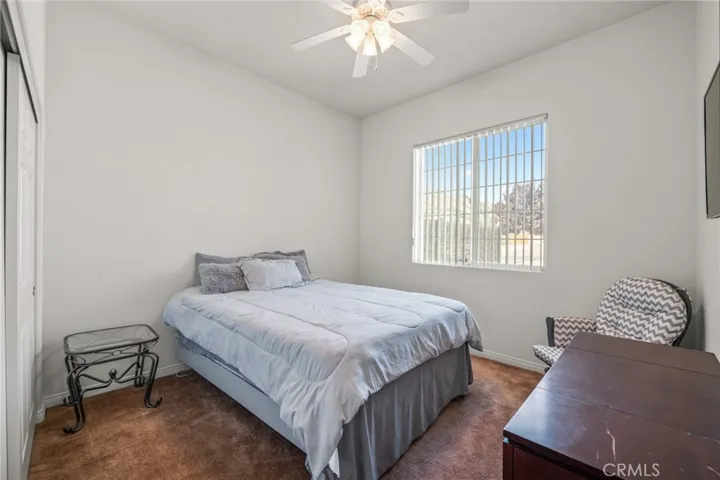 7625 Pinon Drive, Yucca Valley, California 92284