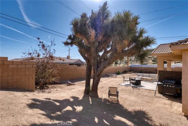 7625 Pinon Drive, Yucca Valley, California 92284