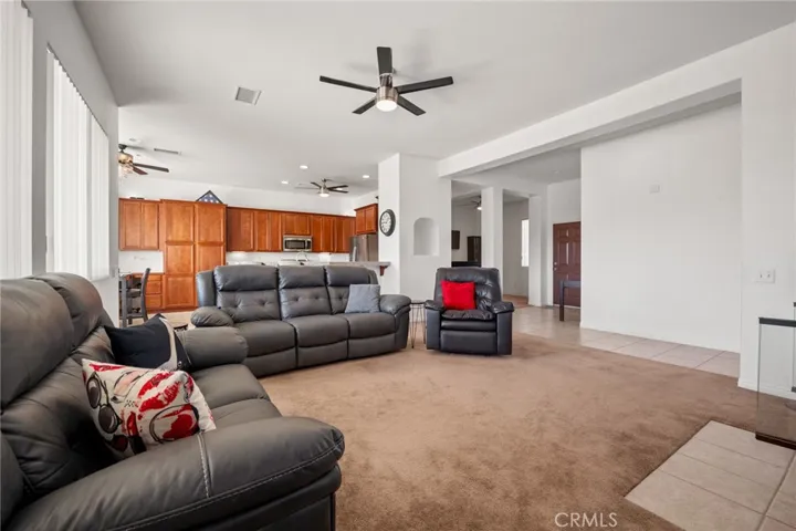 7625 Pinon Drive, Yucca Valley, California 92284