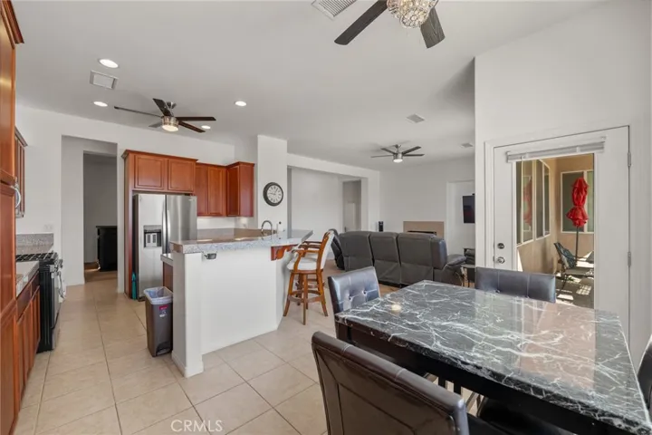 7625 Pinon Drive, Yucca Valley, California 92284