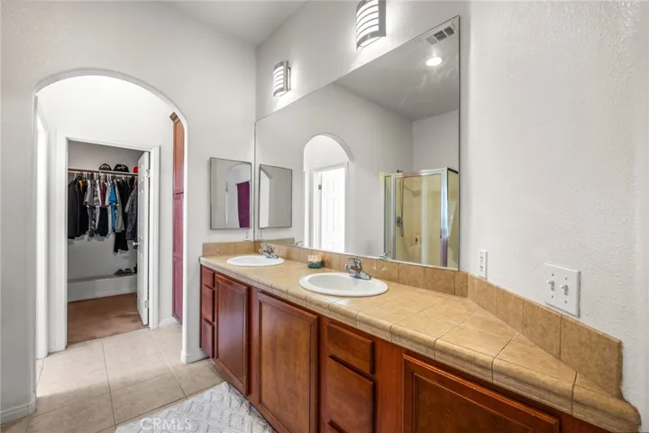 7625 Pinon Drive, Yucca Valley, California 92284