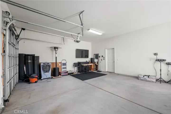 7625 Pinon Drive, Yucca Valley, California 92284