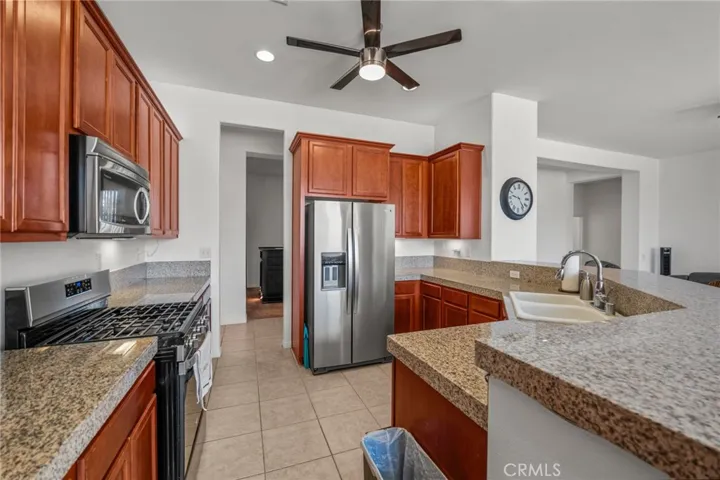 7625 Pinon Drive, Yucca Valley, California 92284