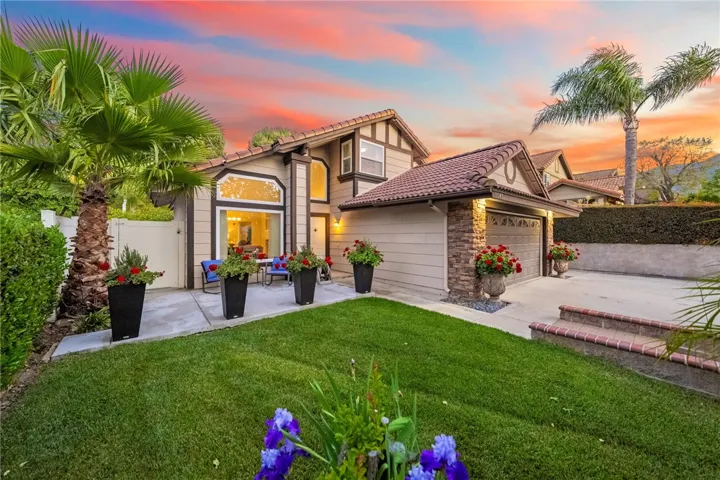1043 Smoketree Drive, Corona, California 92882
