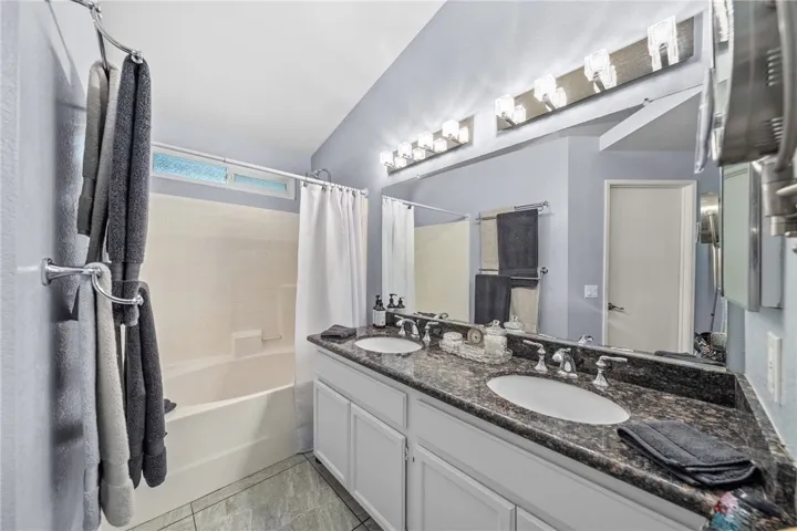 1043 Smoketree Drive, Corona, California 92882