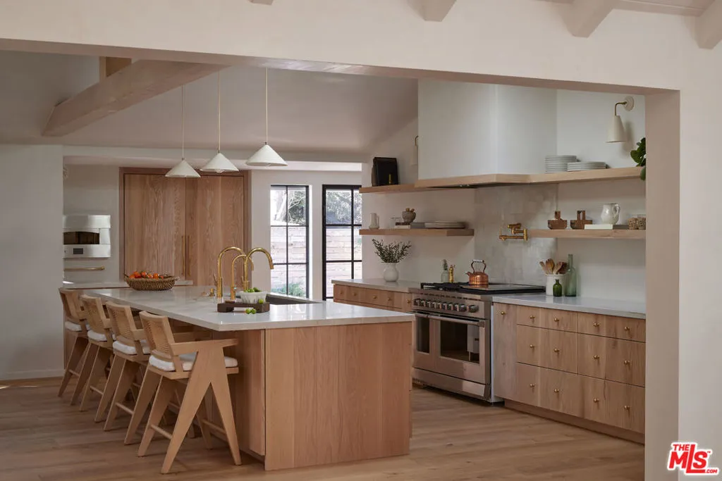 521 Live Oak Circle Drive, Calabasas, California 91302 home-pic-7