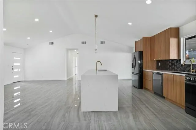 2802 E Venetia Road, Palm Springs, California 92262 home-pic-9