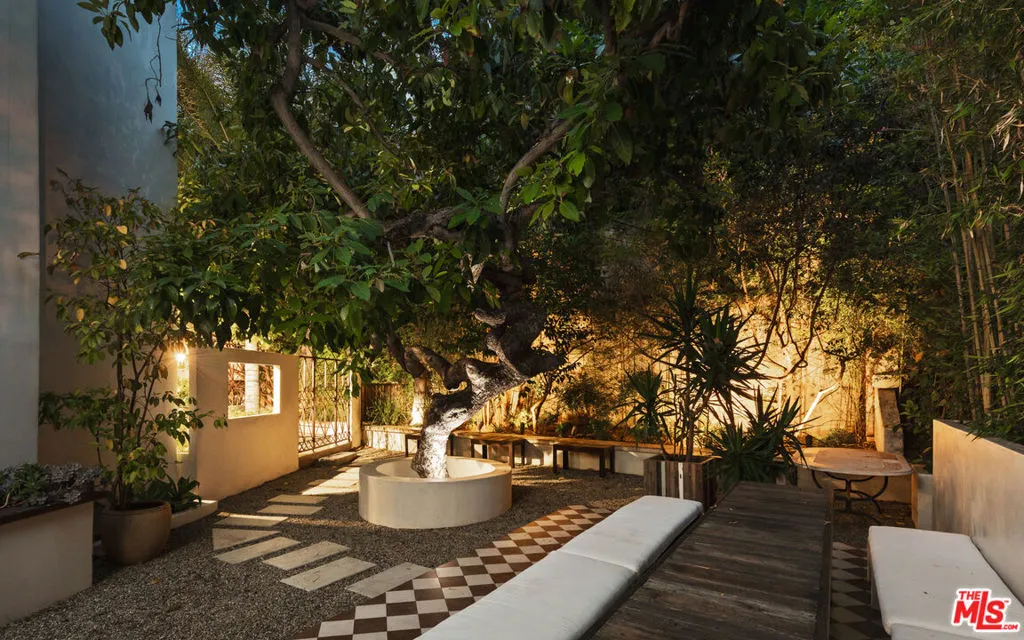 8249 Marmont Lane, Los Angeles, California 90069 home-pic-34