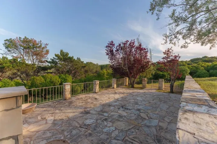 54 Corral De Tierra Road, Salinas, California 93908