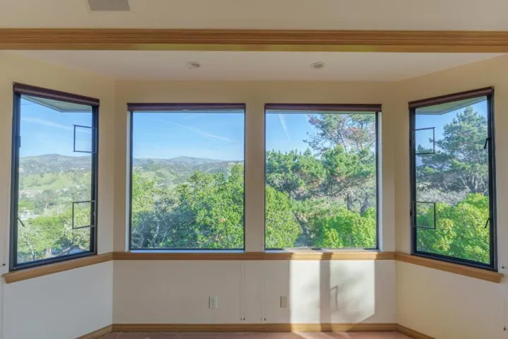 54 Corral De Tierra Road, Salinas, California 93908