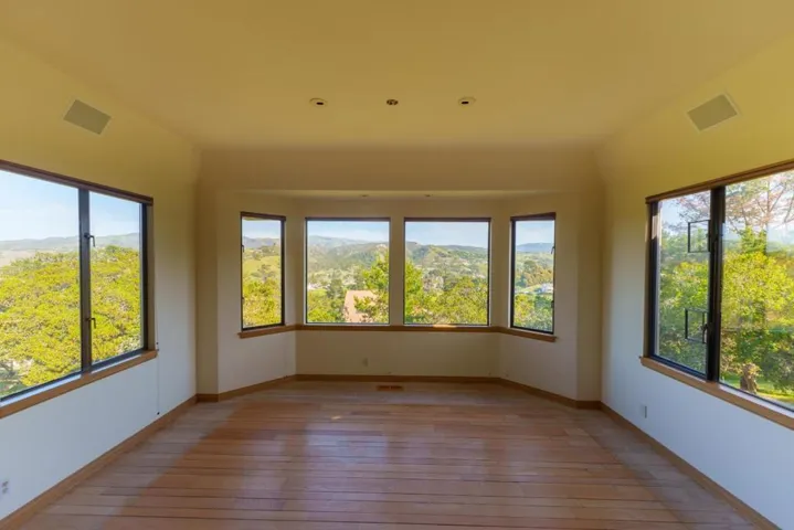 54 Corral De Tierra Road, Salinas, California 93908