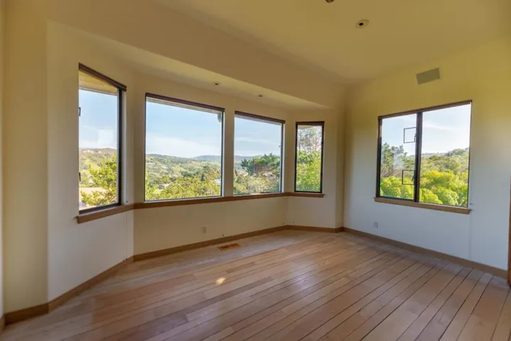 54 Corral De Tierra Road, Salinas, California 93908