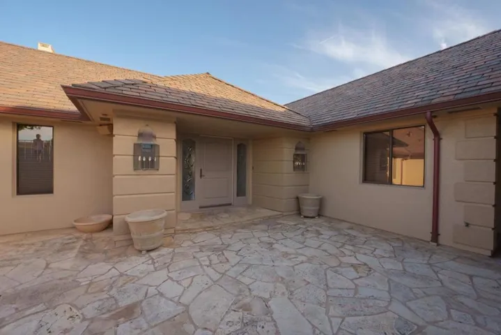 54 Corral De Tierra Road, Salinas, California 93908