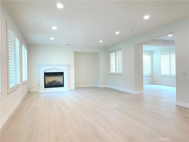 14682 Stageline Lane, Fontana, California 92336