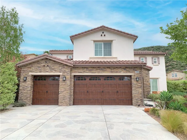 14682 Stageline Lane, Fontana, California 92336