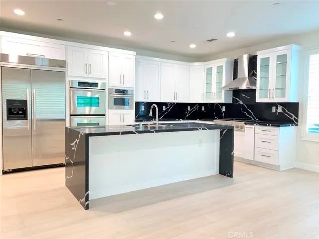 14682 Stageline Lane, Fontana, California 92336