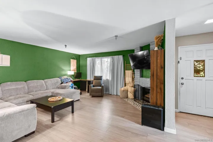 1164 Decker St Unit A, El Cajon, California 92019