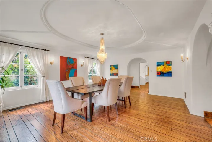 163 N Mccadden Place, Los Angeles, California 90004