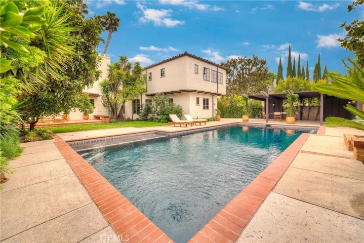 Pool and yard.