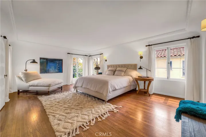 Primary suite.