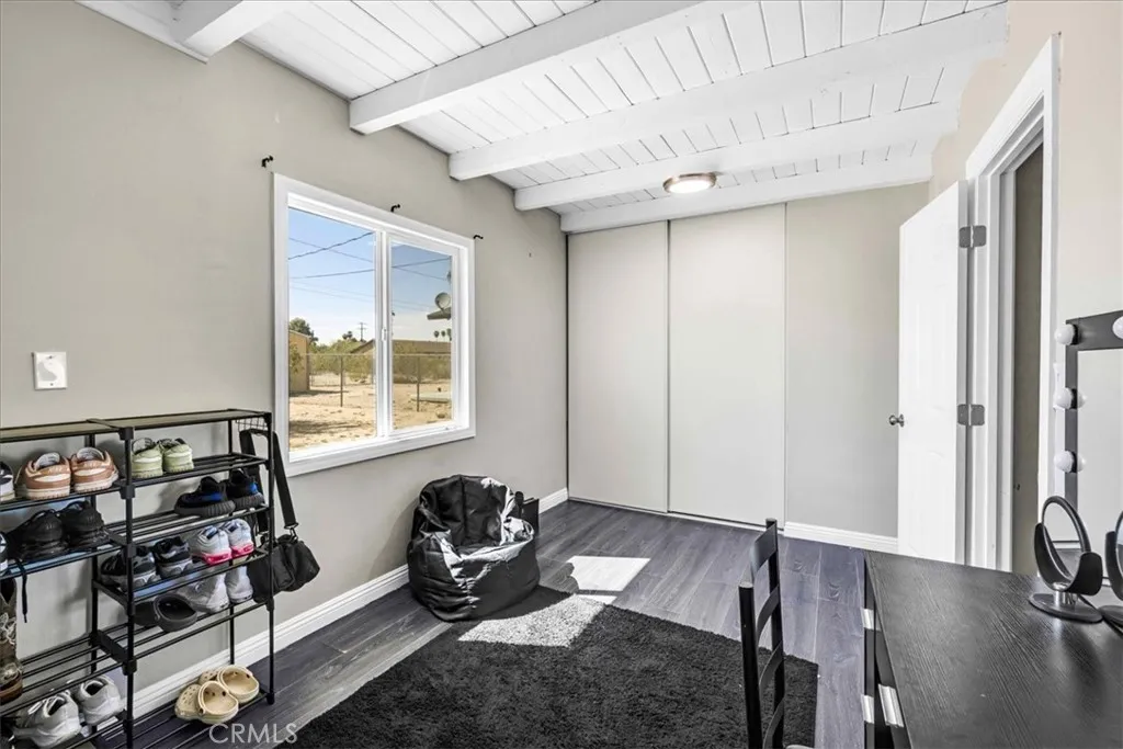 6558 Juniper Avenue, 29 Palms, California 92277 home-pic-19