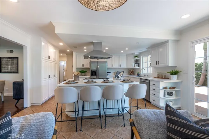 7817 Barnum Drive, Whittier, California 90606