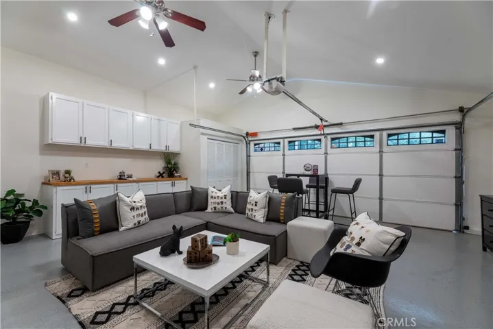 7817 Barnum Drive, Whittier, California 90606