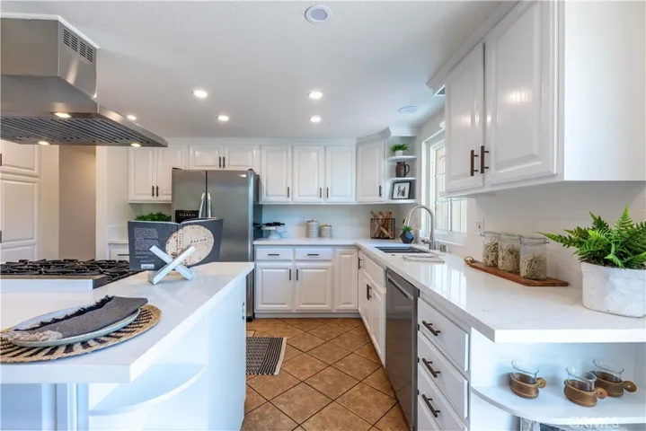 7817 Barnum Drive, Whittier, California 90606