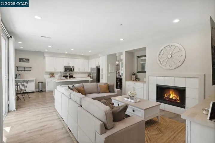 96 Heritage Way, Brentwood, California 94513